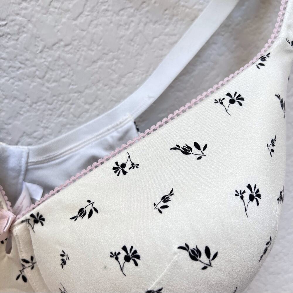 Cacique Bra Women's 42DDD Cream Black Floral Lightly Lined Full Coverage 4 Hook - Picture 5 of 13